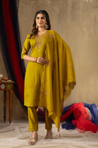Elegant Straight Kurti Pant Dupatta Set of Musterd