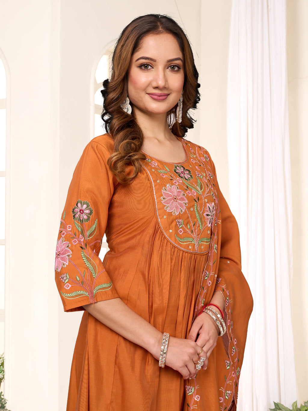 Elegant Straight Kurti Pant Dupatta Set of Rust