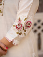 Elegant Straight Kurti Pant Dupatta Set of White