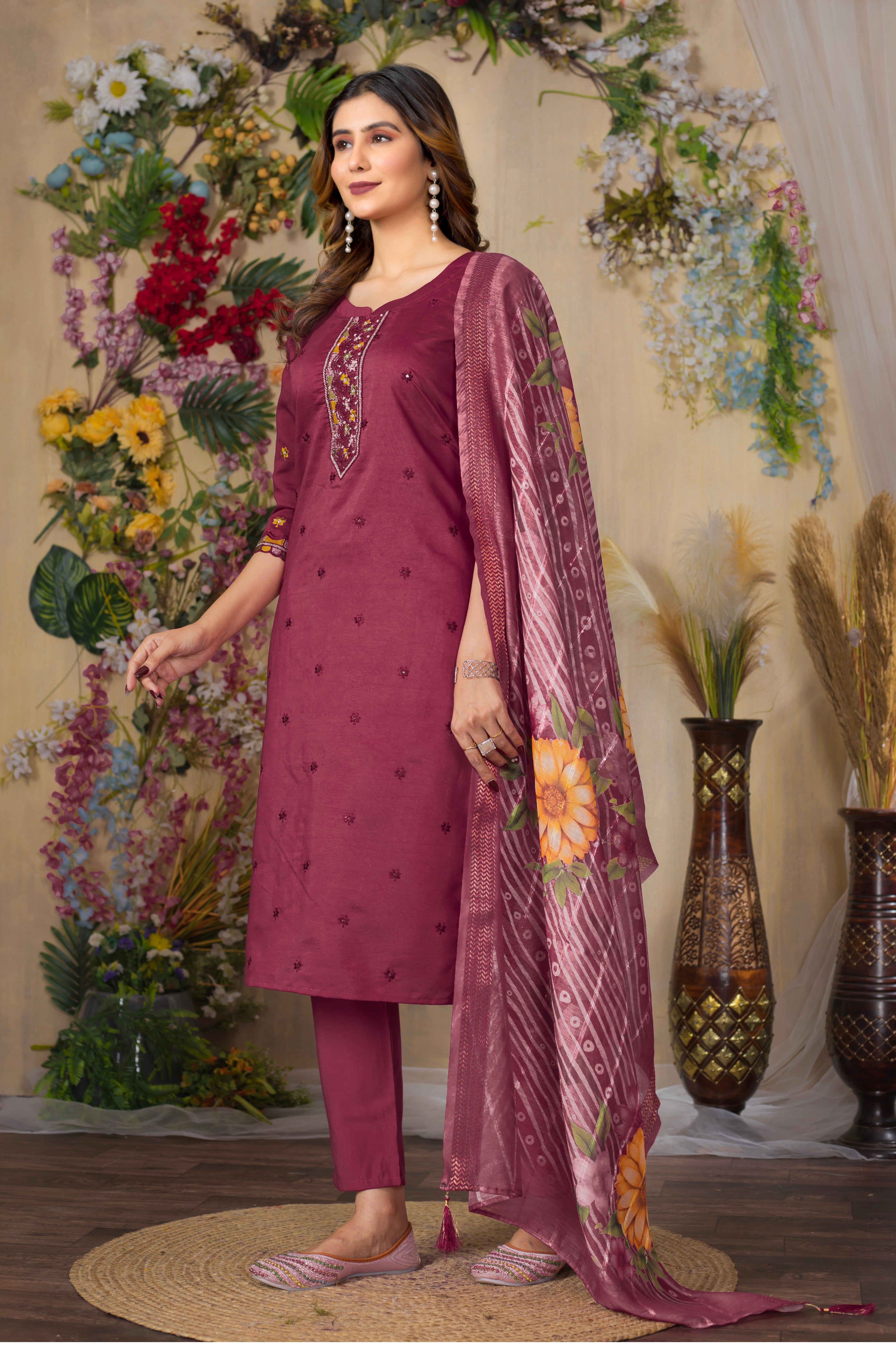 Elegant Straight Kurti Pant Dupatta Set of Maroon