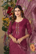 Elegant Straight Kurti Pant Dupatta Set of Maroon
