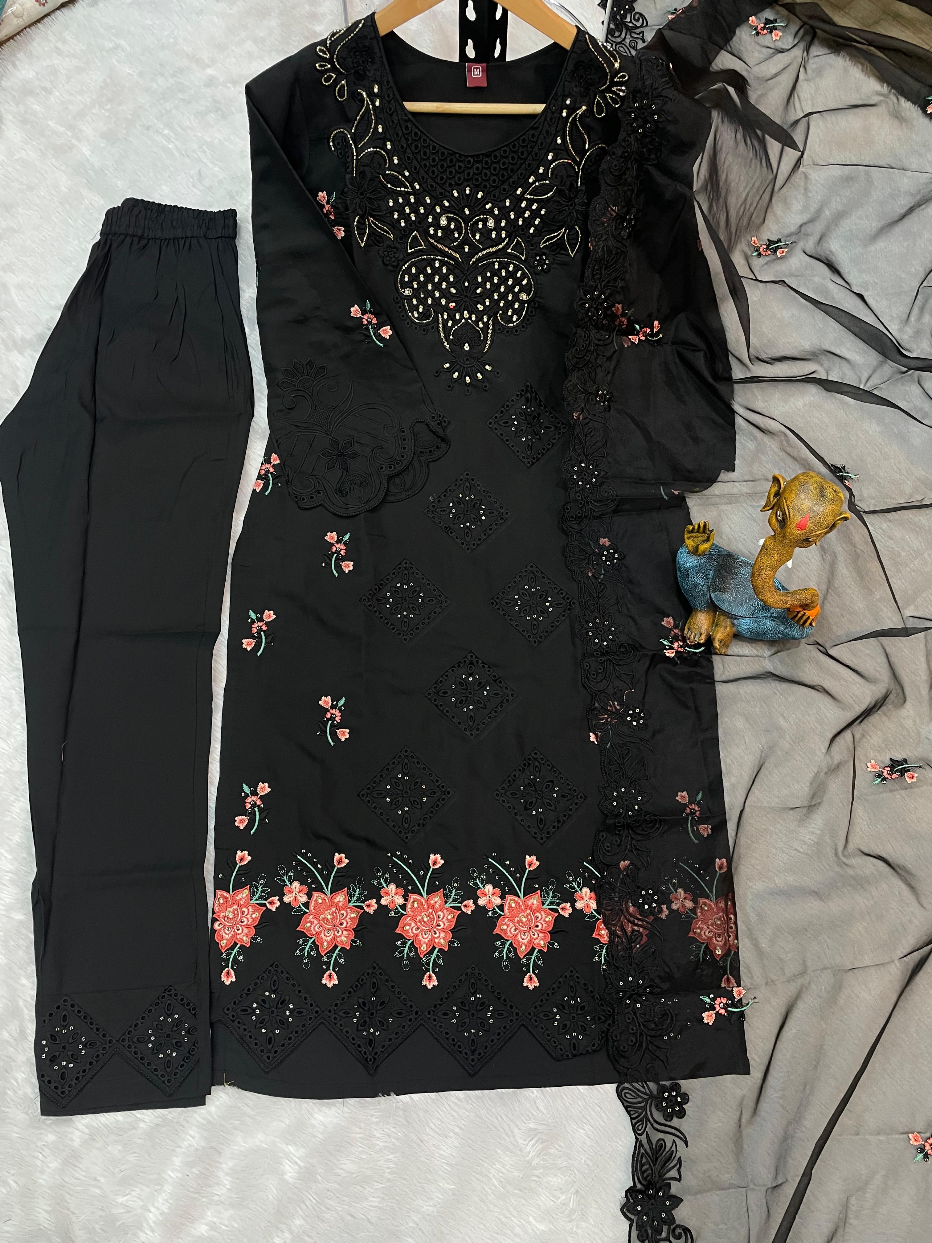 Elegant Straight Kurti Pant Dupatta Set of Black