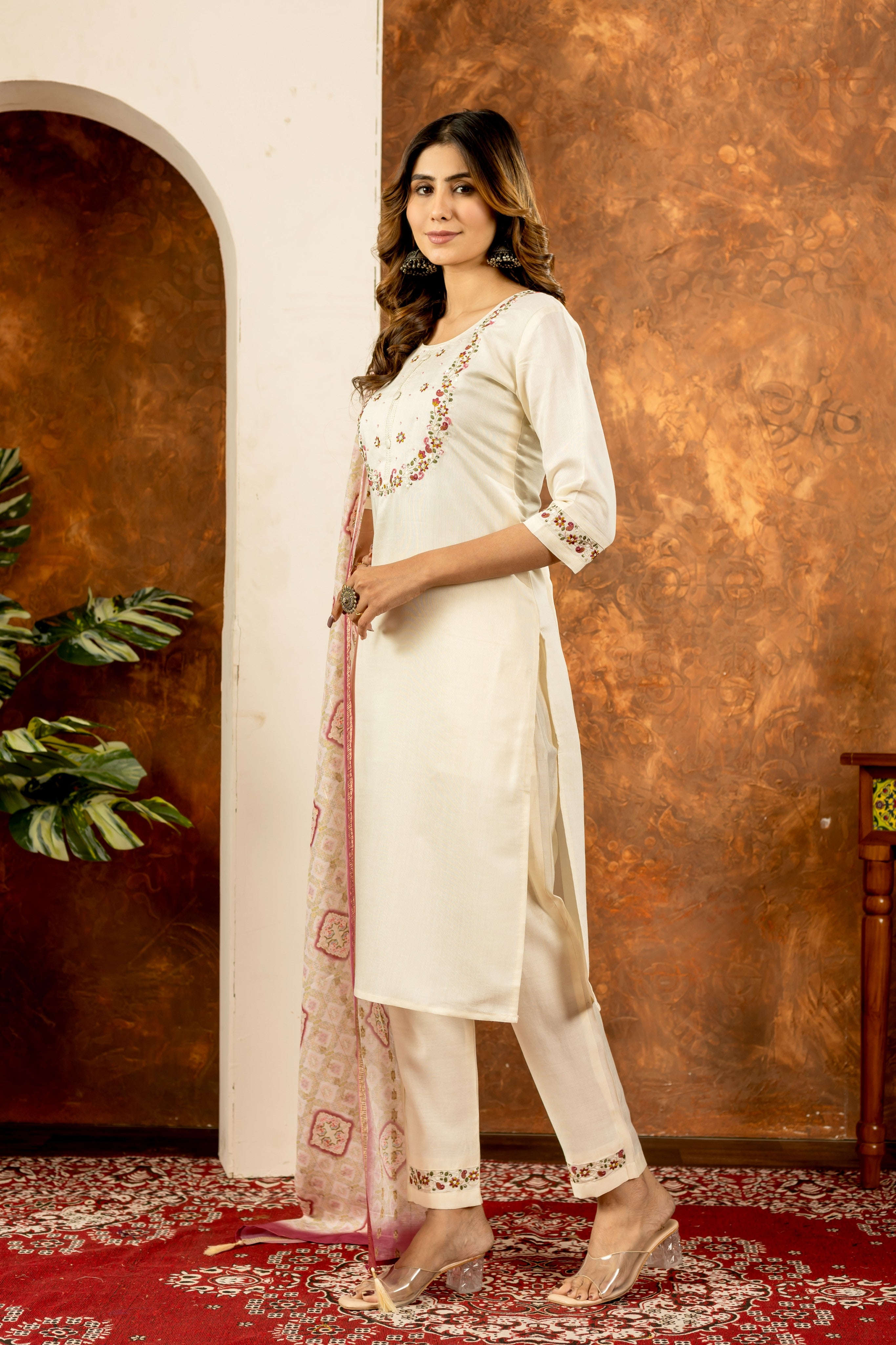 Elegant Straight Kurti Pant Dupatta Set-Off White Kalikar