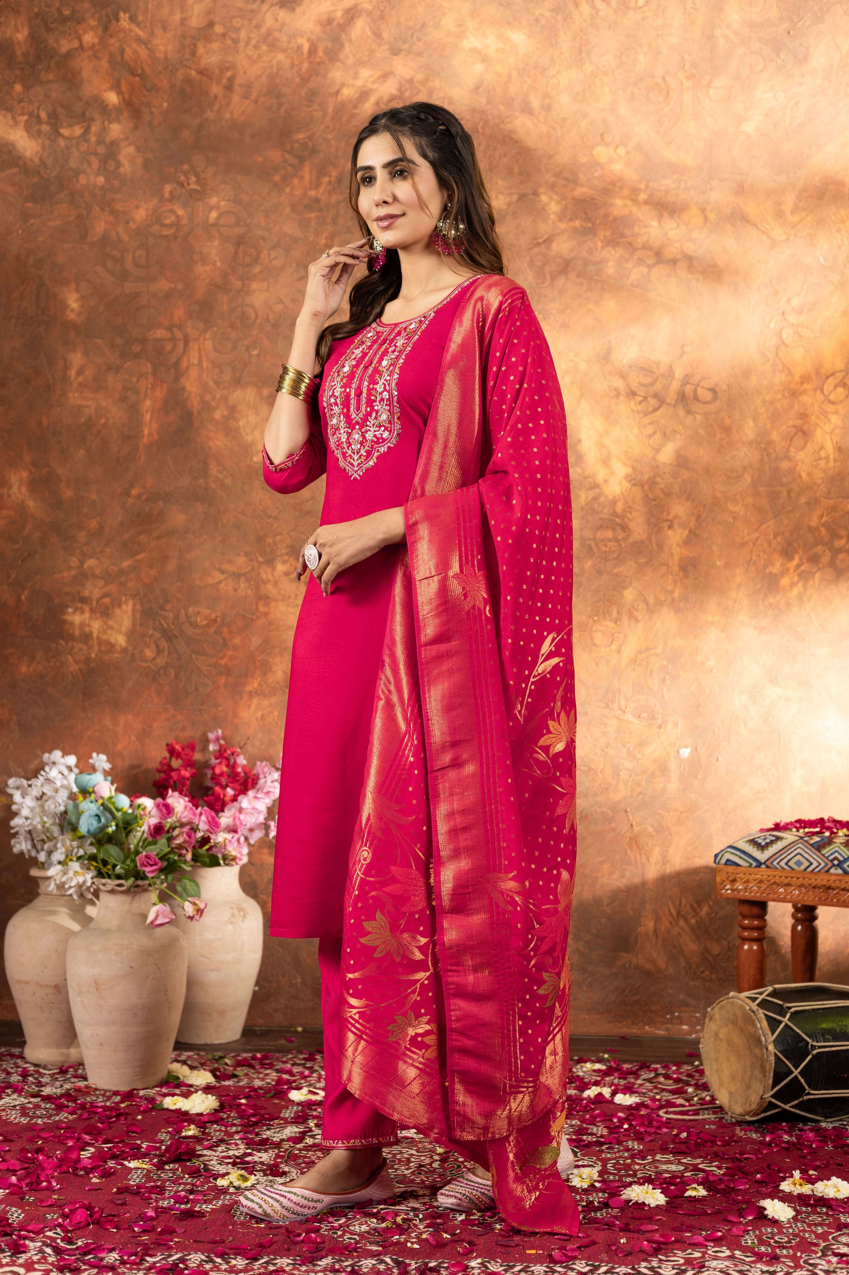 Elegant Straight Kurti Pant Dupatta Set - Pink Kalikar