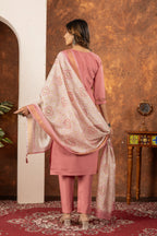 Elegant Straight Kurti Pant Dupatta Set of Peach