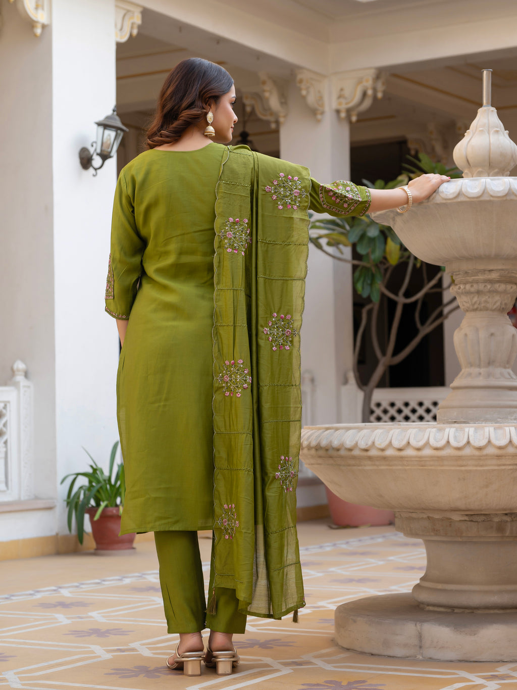 Elegant Straight Kurti Pant Dupatta Set of Green