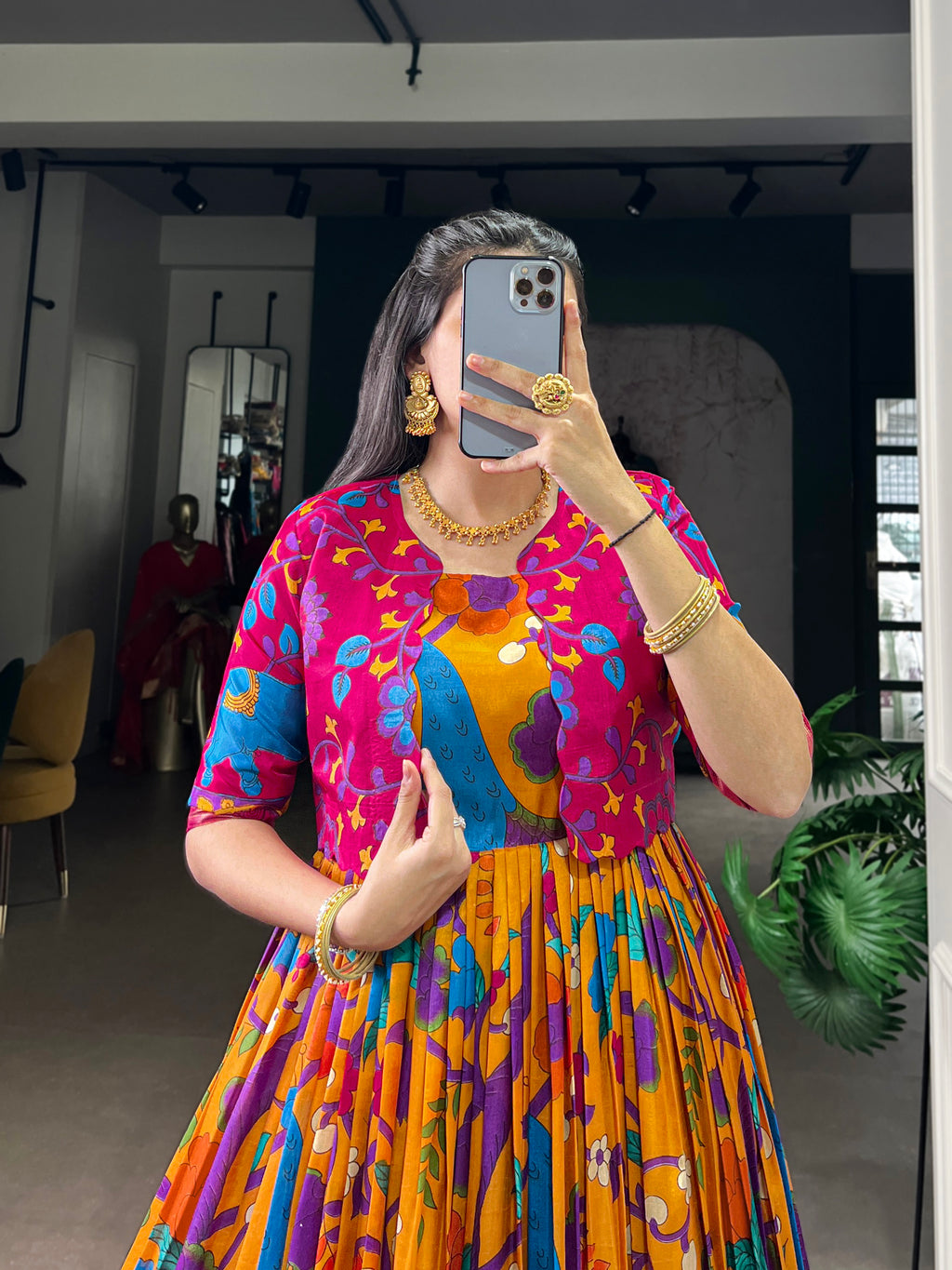 Designer Printed Shrug with Kalamkari Printed Gown of Red Colour