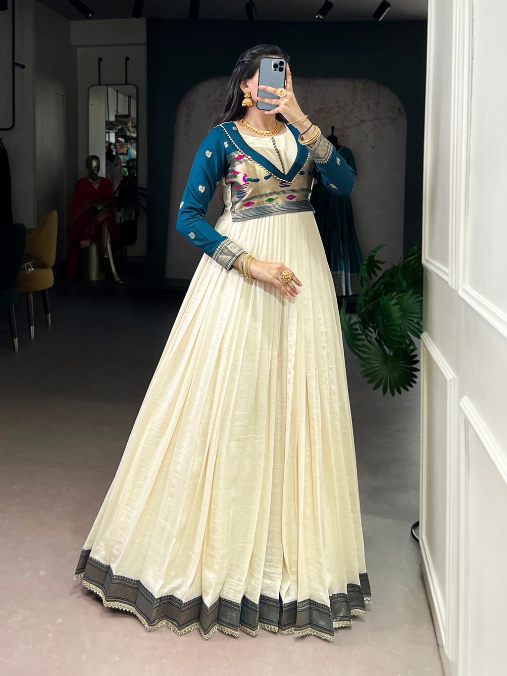 Designer Jari Woven Fown of Green Colour