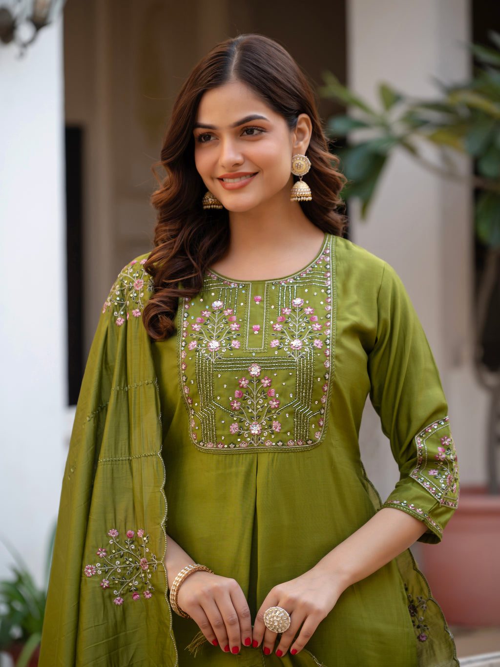 Elegant Straight Kurti Pant Dupatta Set of Green