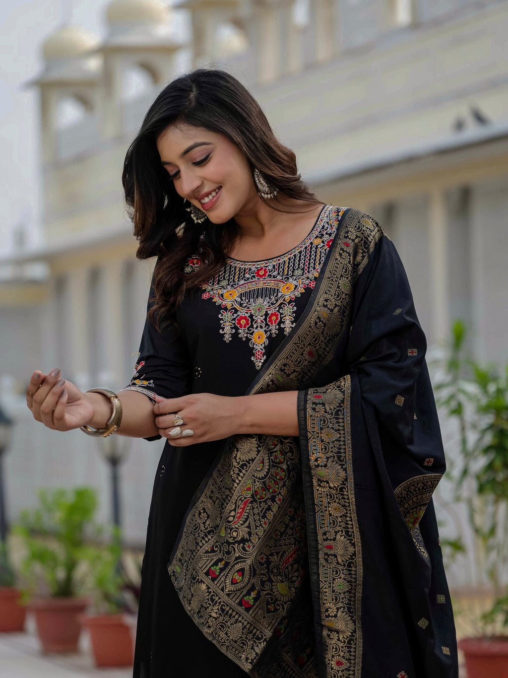 Elegant Straight Kurta Set KADV-125- Black Kalikar