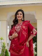 Elegant Straight Kurti Pant Dupatta Set of Maroon