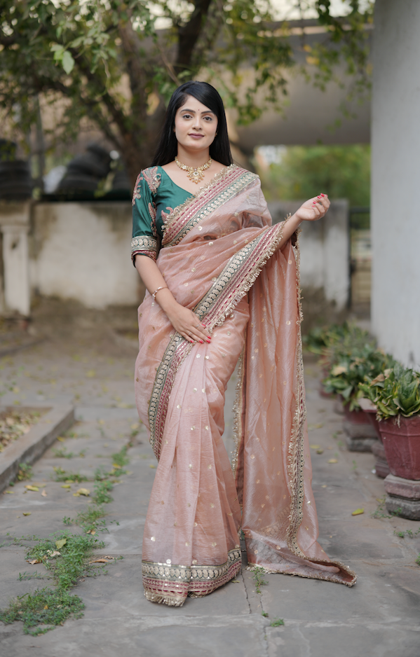 Kalikar Heavy Twilve banarasi crush Fark Laces Border Green Mengo-