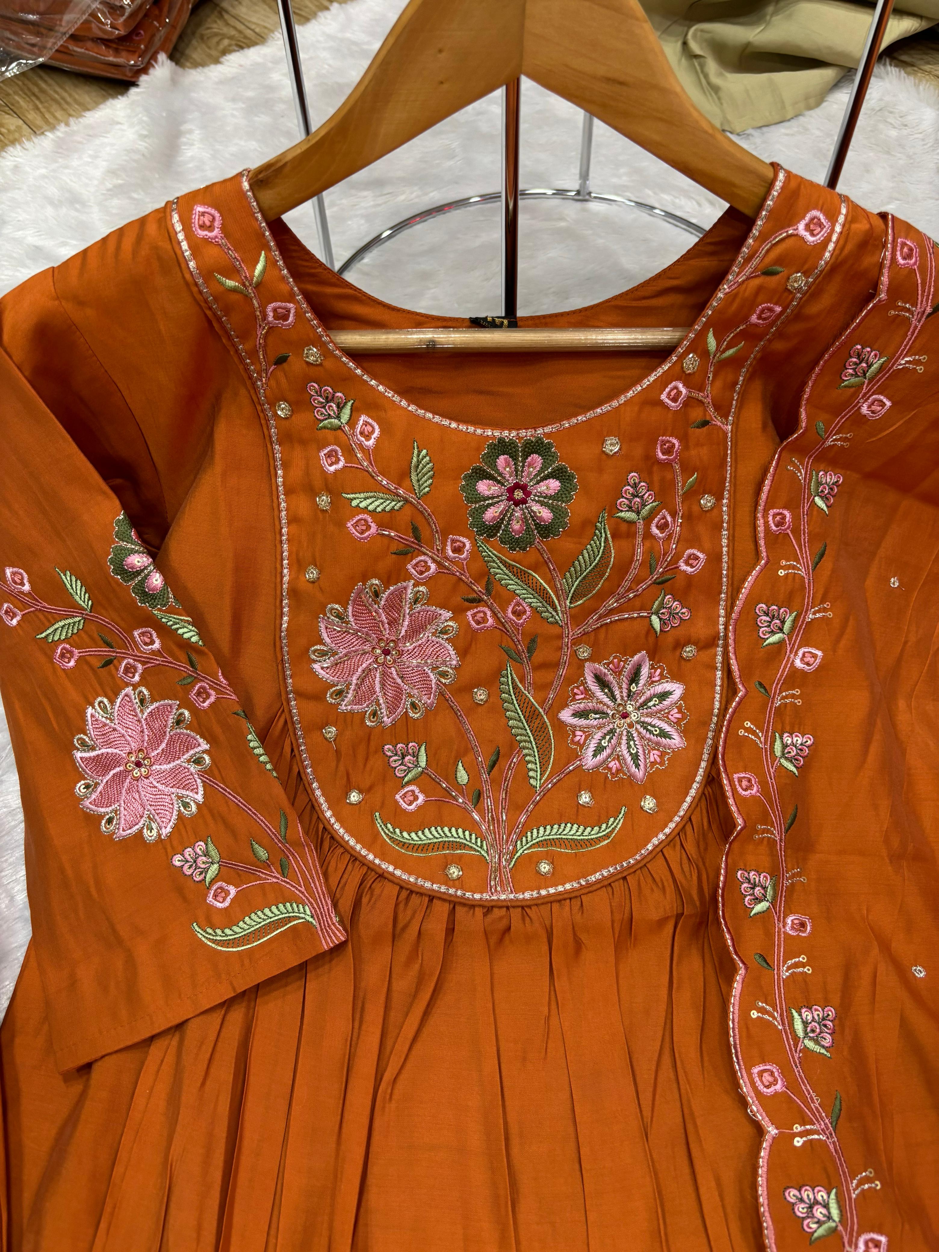 Elegant Straight Kurti Pant Dupatta Set of Rust