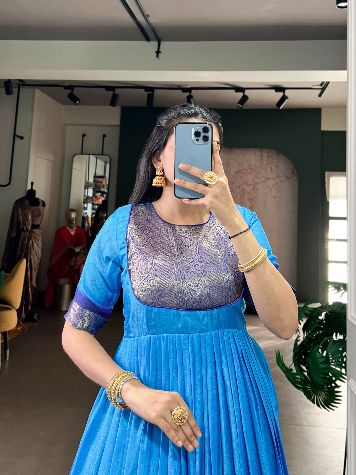 Designer Jari Woven Brown Colour Gown