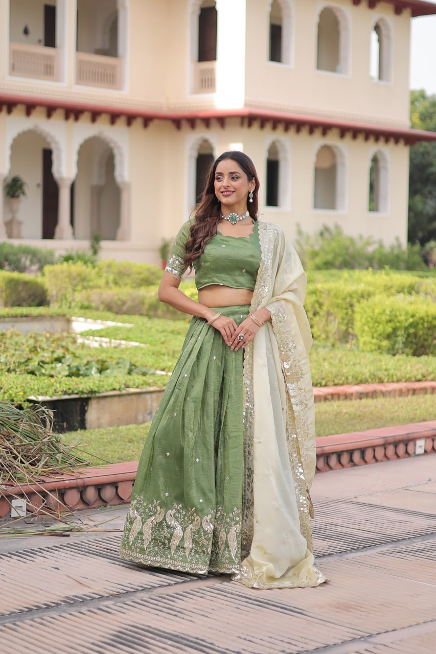 Kalikar Gold Crush with Sequins & Zari Embroidered Work-7150