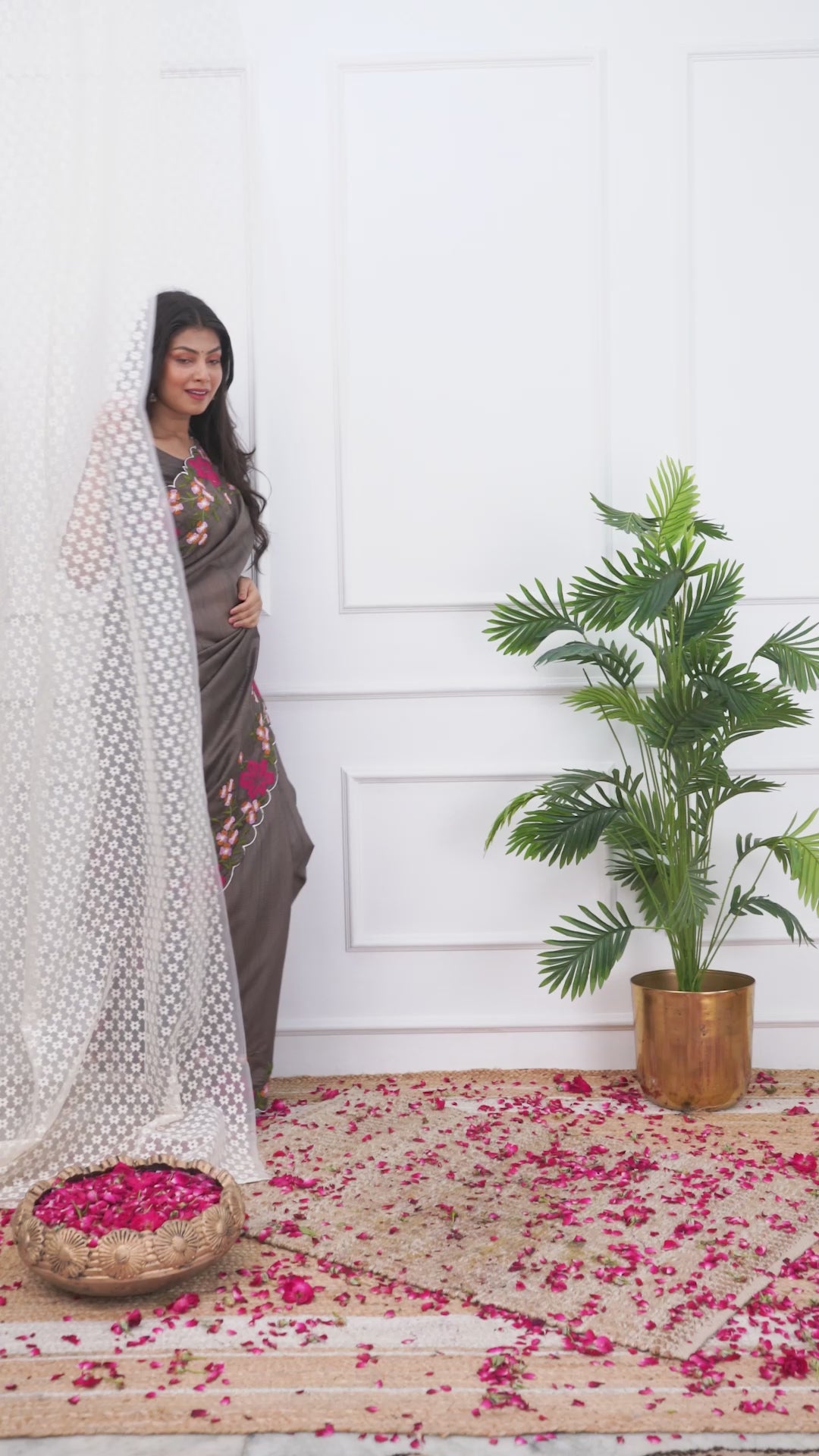 Kalikar Onam Manipuri Silk Beautiful Malti Color Thread Work on Border with Cutwork Onion