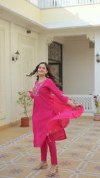 Elegant Straight Kurti Pant Dupatta Set of Pink